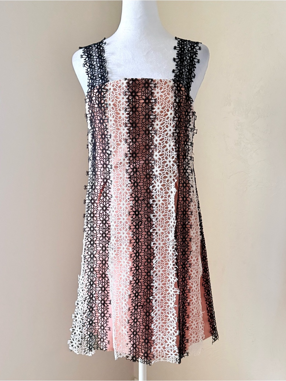 Beulah Style Pink Black & White Crochet Lace Dress Size S